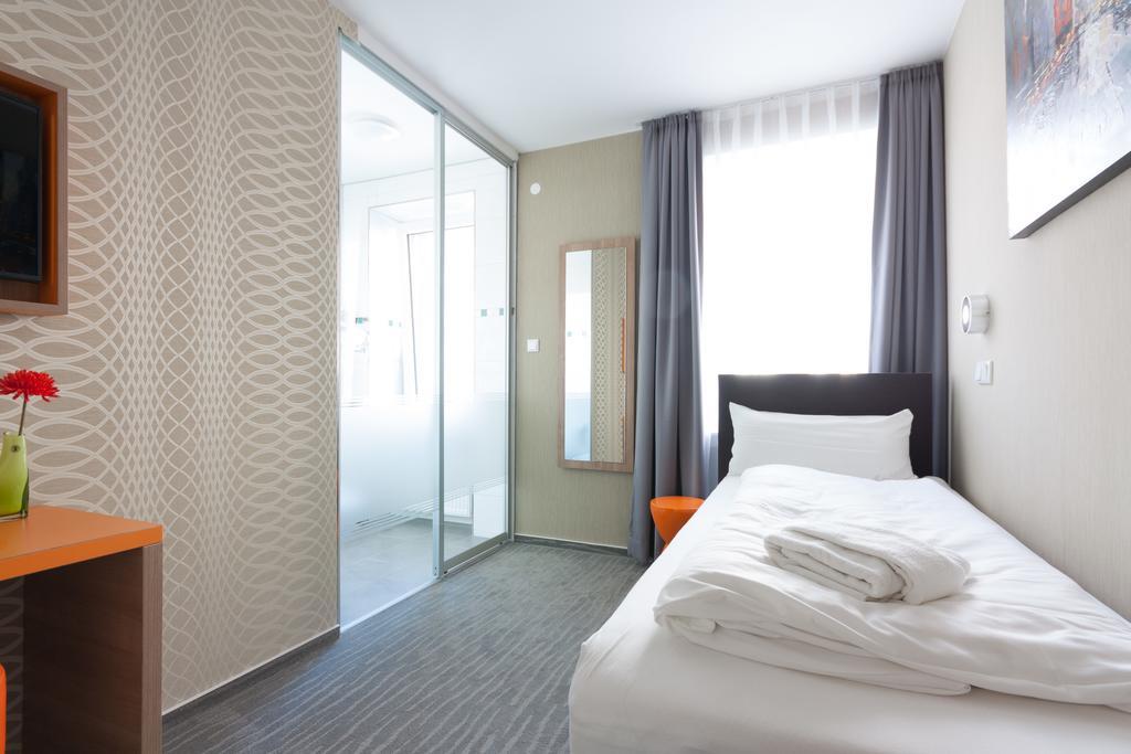 Stay-Inn Bielefeld Zentrum Cameră foto